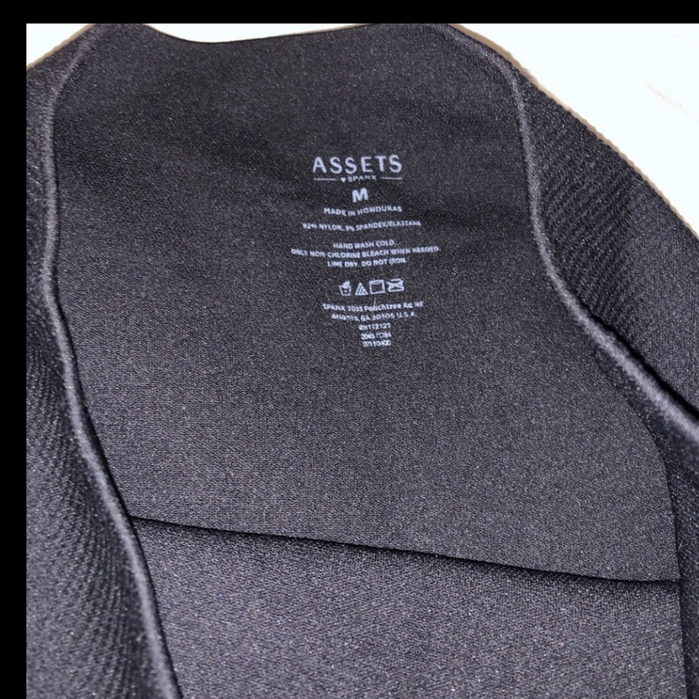 NWOT! Assets by Spanx! Full length, high rise leggings - Picture 2 of 5